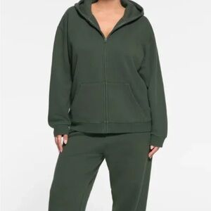 NWT SKIMS Cotton Fleece Classic Zip-Up Hoodie (medium, spruce)